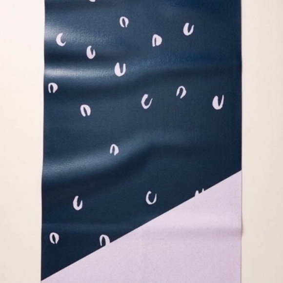 Anthropologie travel yoga mat! - Picture 4 of 4